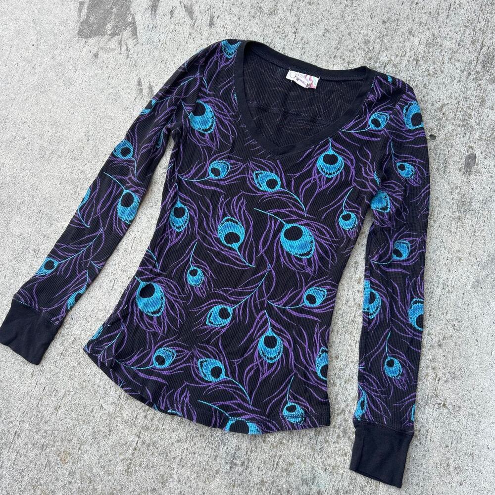 Early 2000s OP peacock feather longsleeve shirt